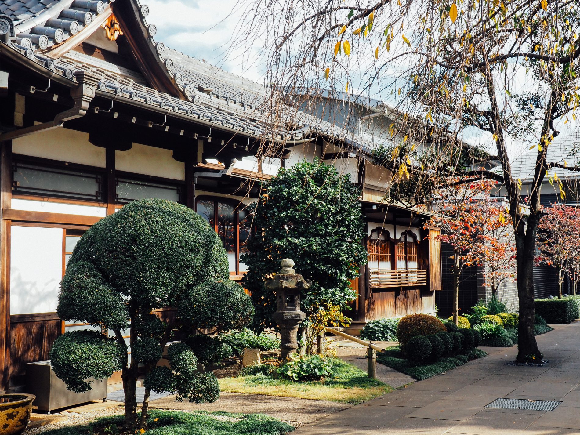 temple yanaka tokyo traditionnel