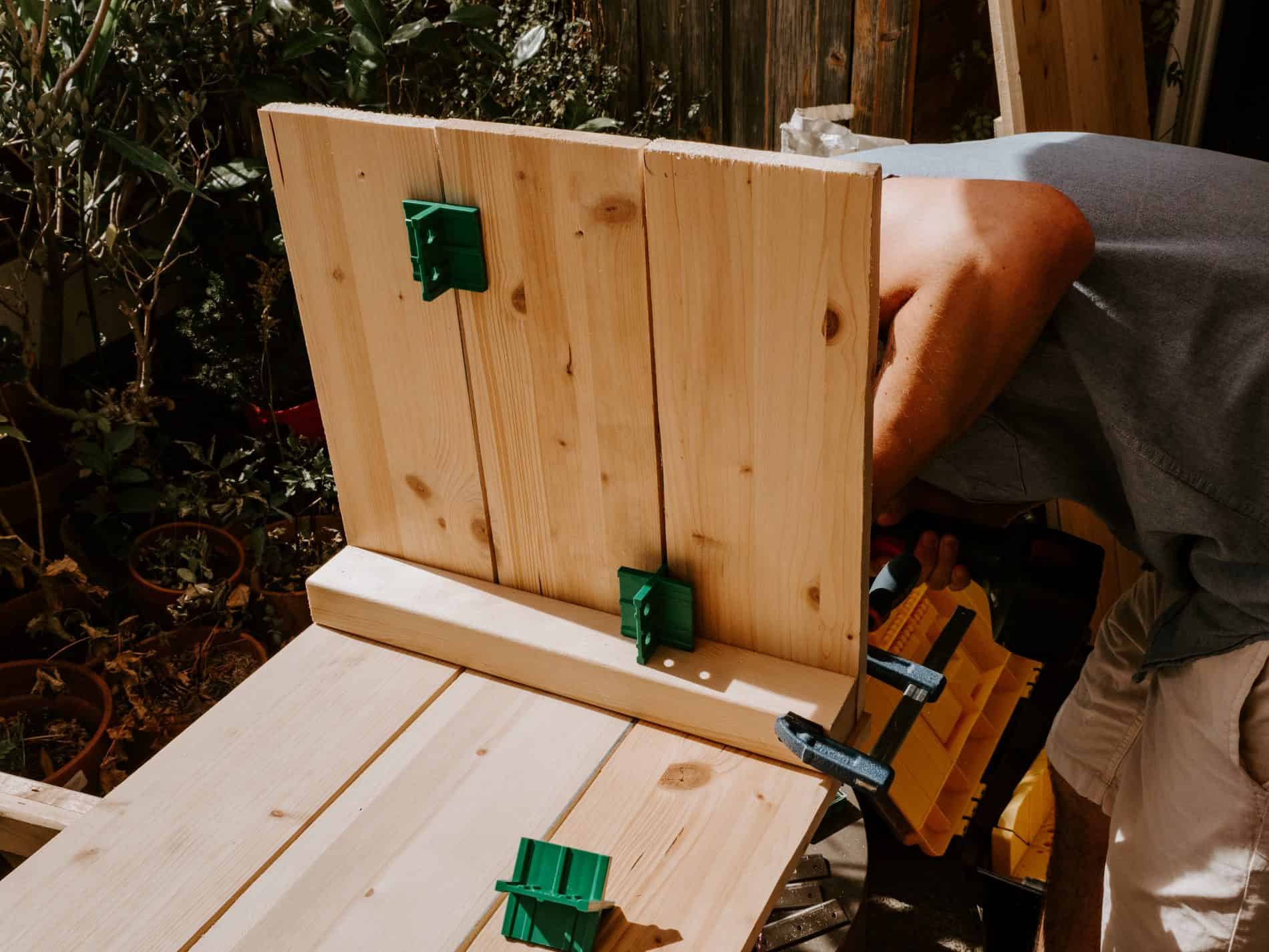 Tuto : fabrication d'un coffre de rangement de jardin fait-maison